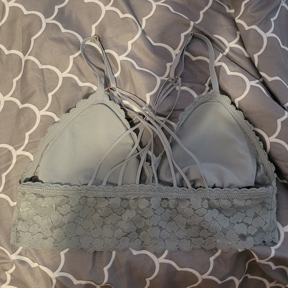 Aerie Bralette(M) Like new!! - Picture 2 of 3